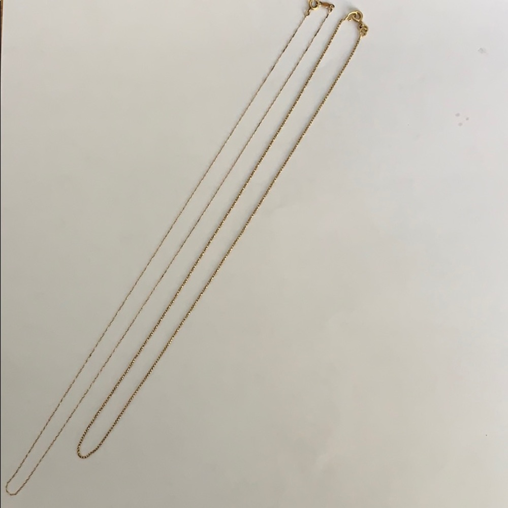 Two 14 kt gold chains